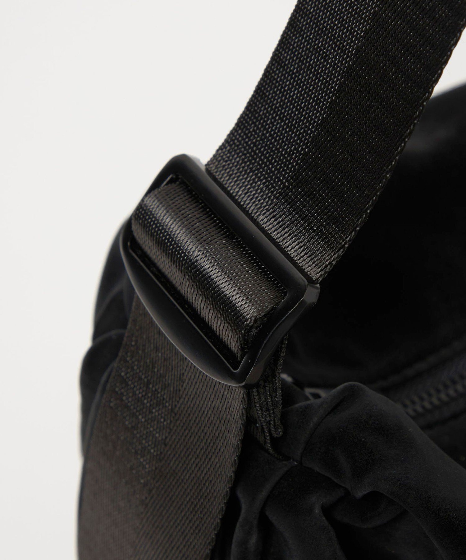 BEAUTY&YOUTH UNITED ARROWS｜ギャザー ラウンド ショルダーバッグ