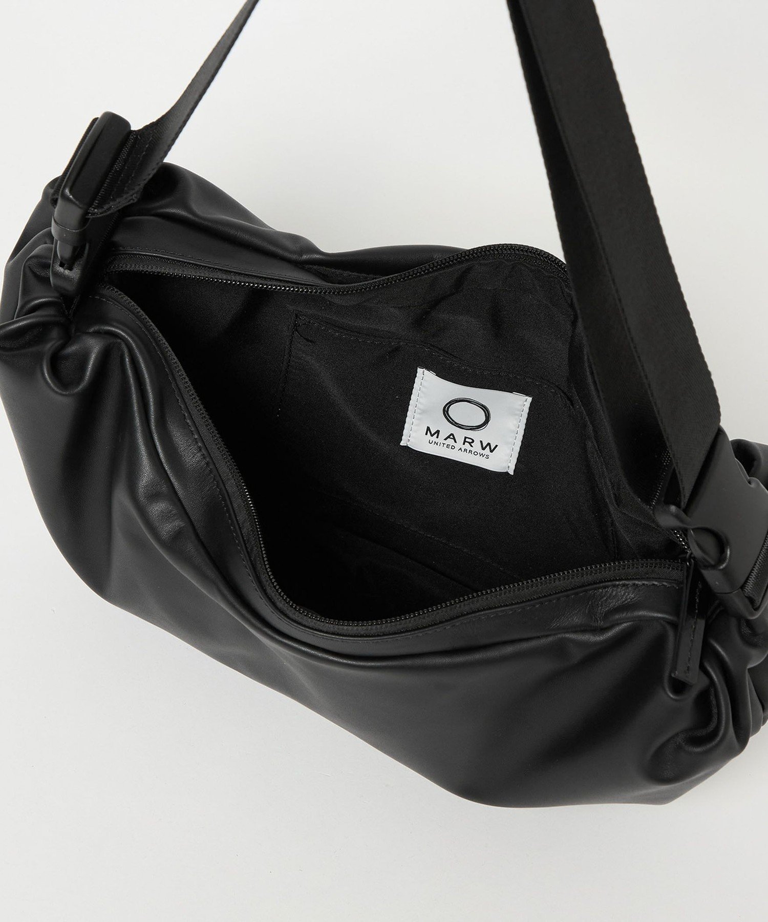 MARW マルゥユナイテッドアローズ 2WAYショルダーバッグ MARW UNITED ARROWS（マルゥ ユナイテッドアローズ） ショルダーバッグ