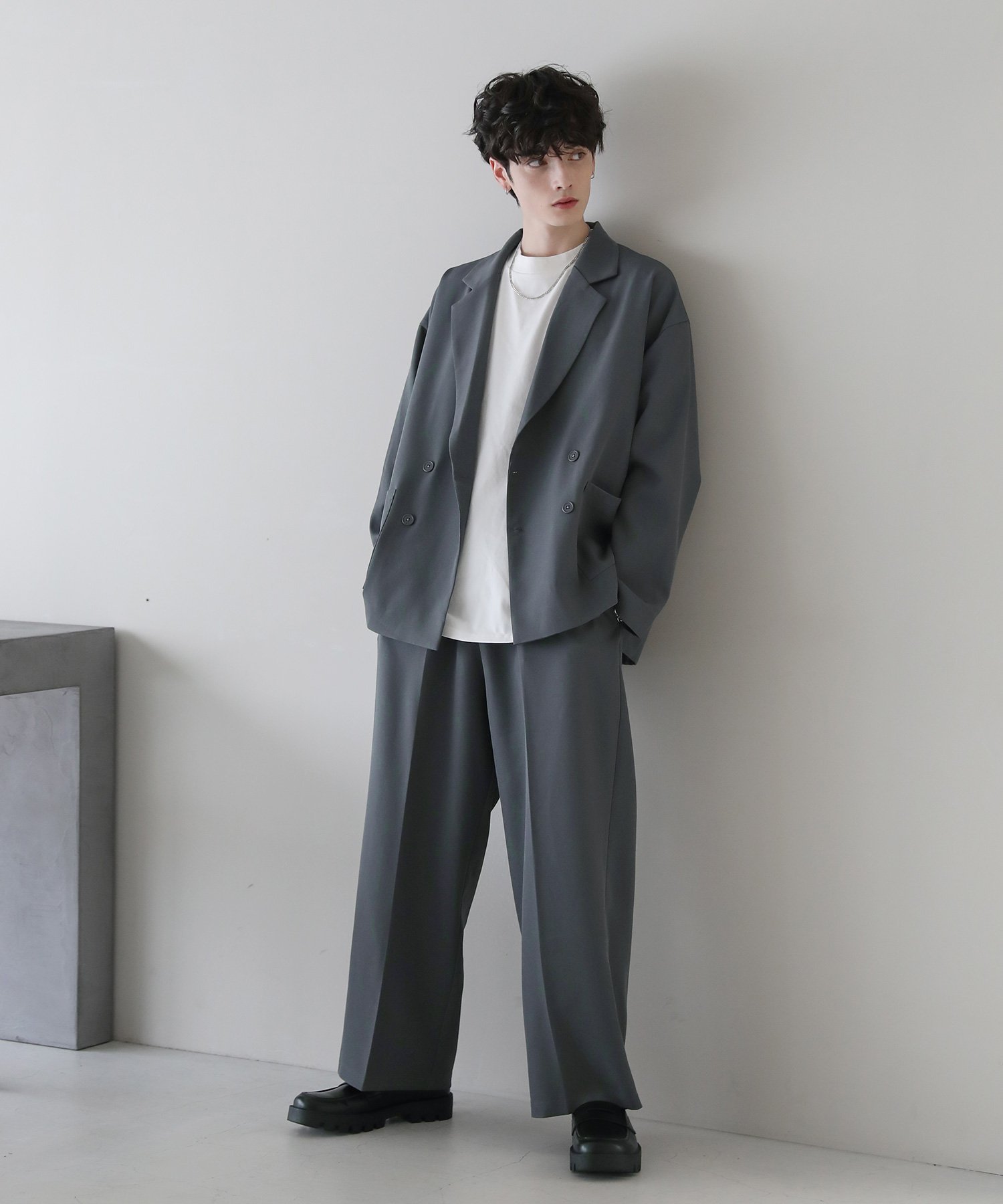 THE CASUAL｜ビッグシルエットリラクシングダブルテーラードジャケット