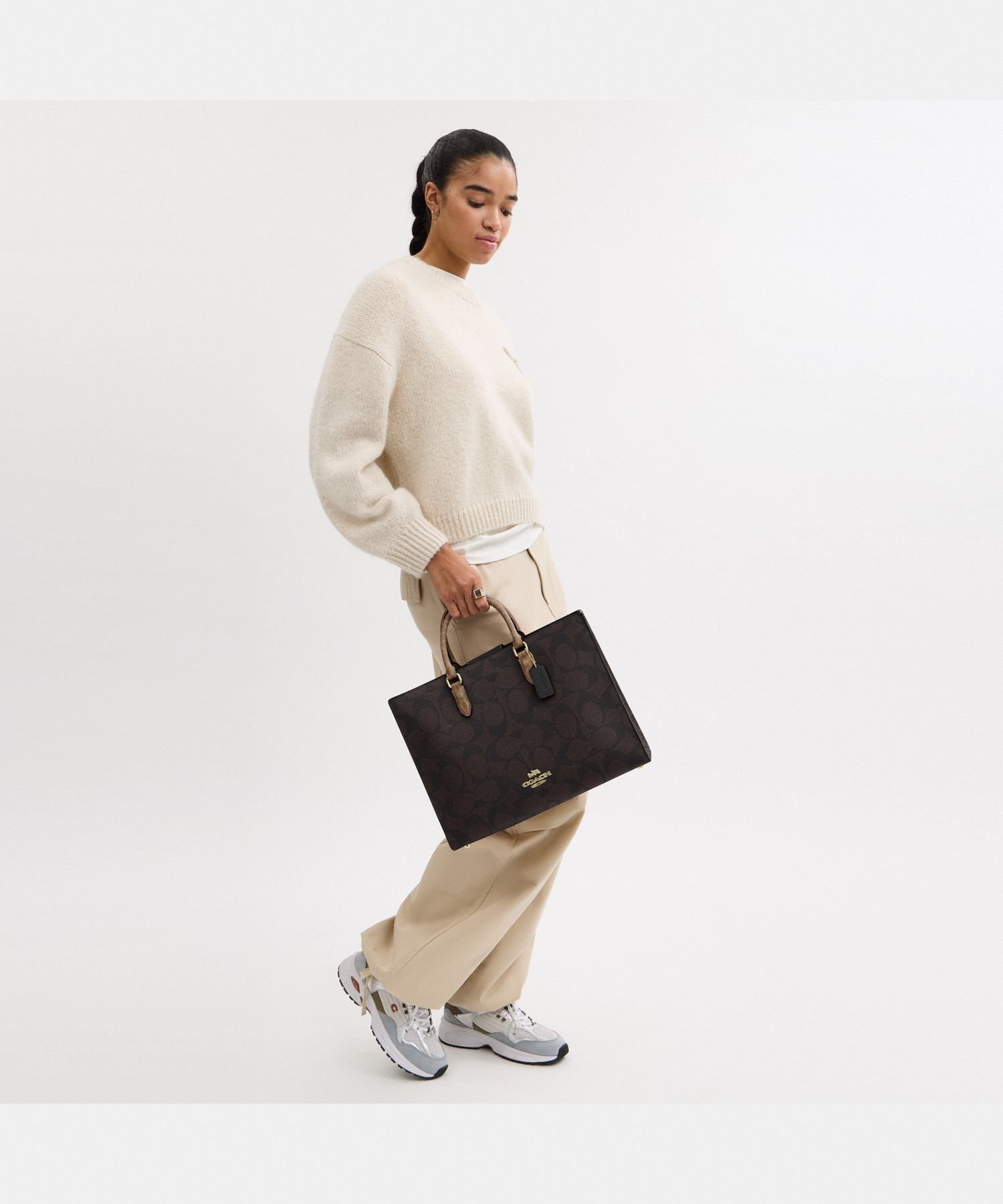 COACH OUTLET｜【公式】マギー トート バッグ・ブロックド