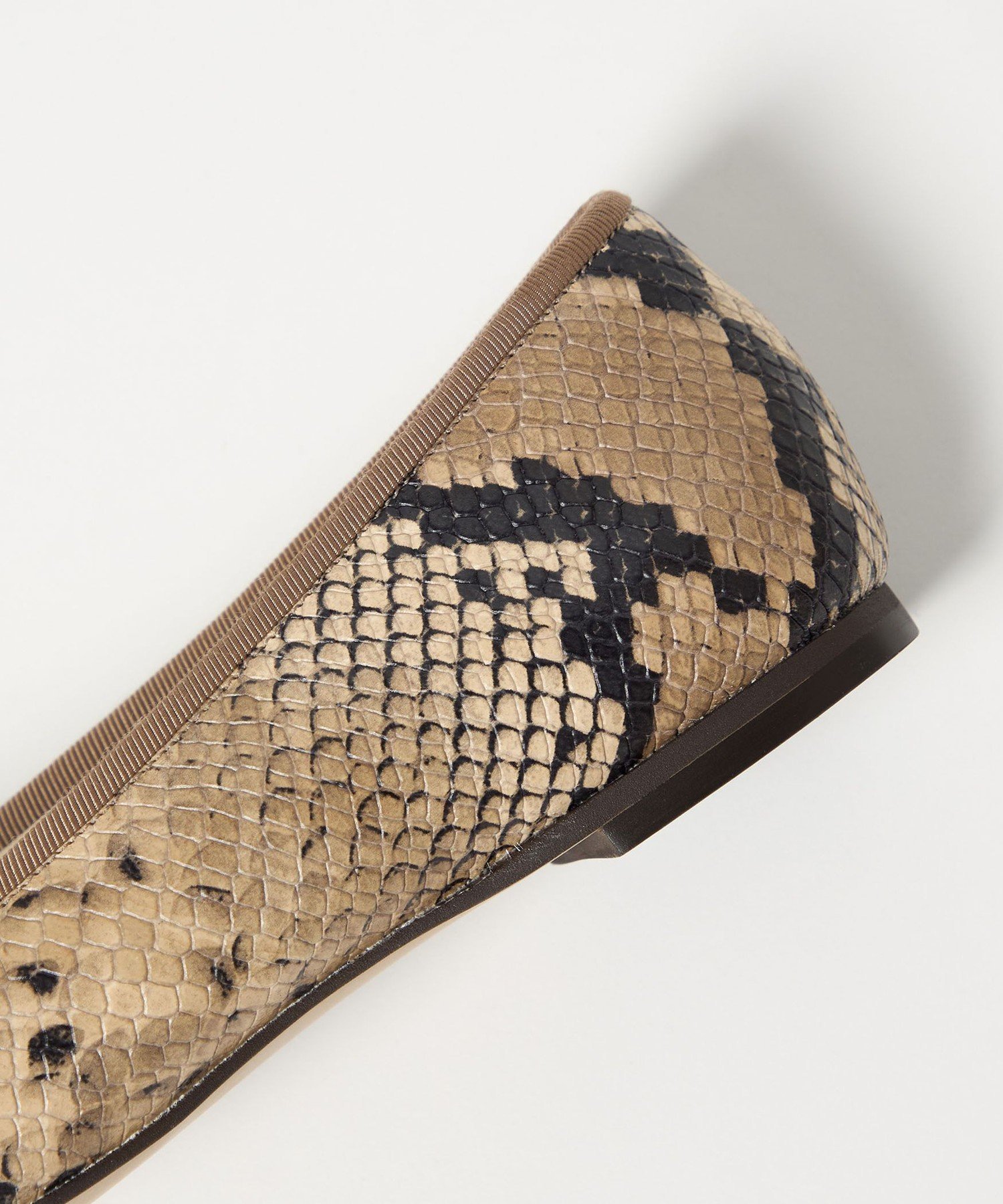 ODETTE E ODILE｜バレリーナ26S フラット10↓↑ | Rakuten Fashion