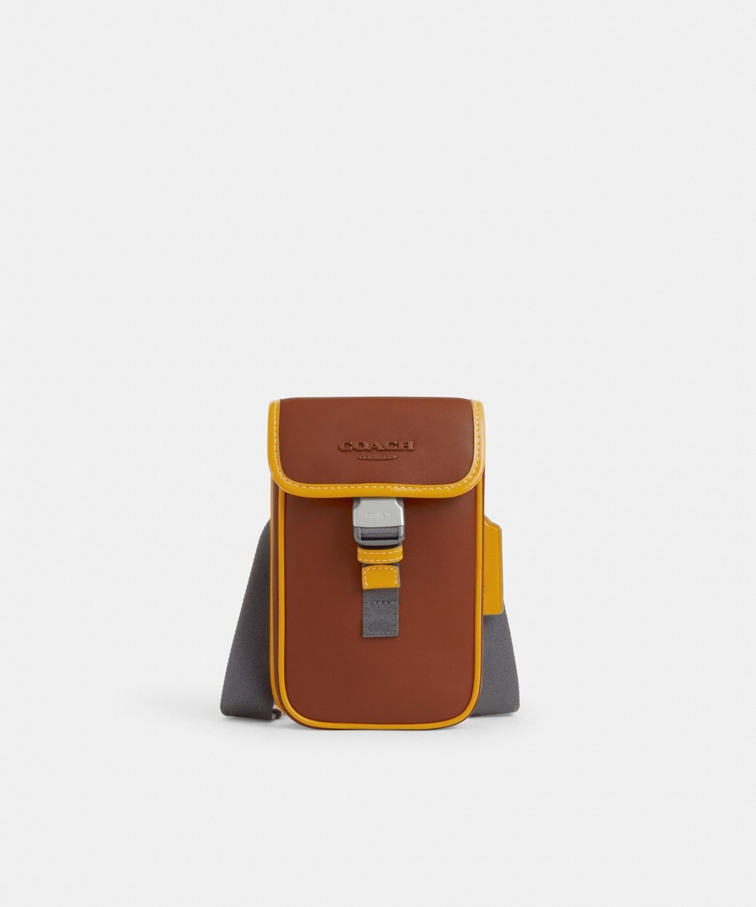 COACH OUTLET｜【公式】レーサー フォーン クロスボディ バッグ