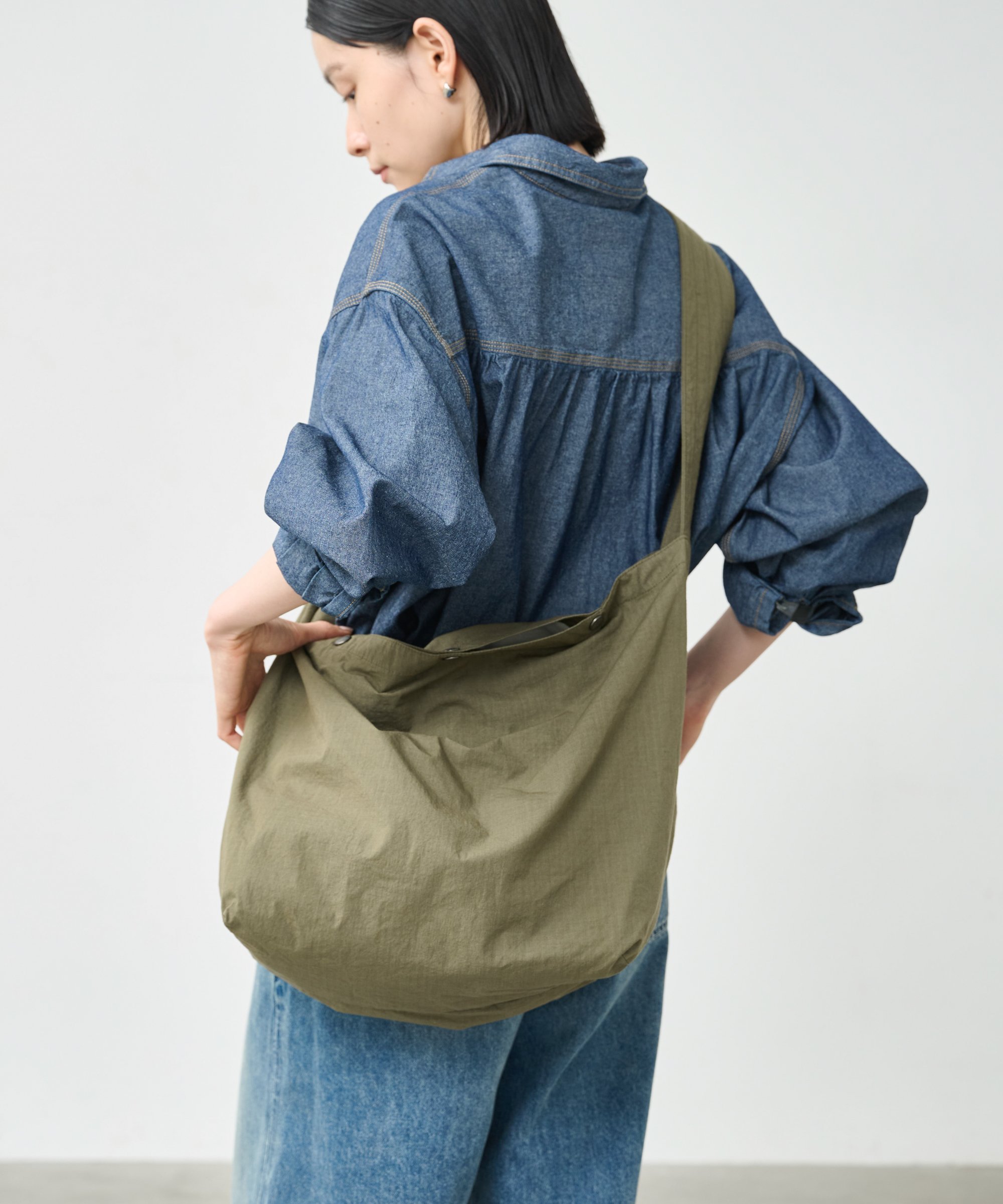 b apartment｜「KHA:KI/カーキ」ミリタリーショルダーサック | Rakuten