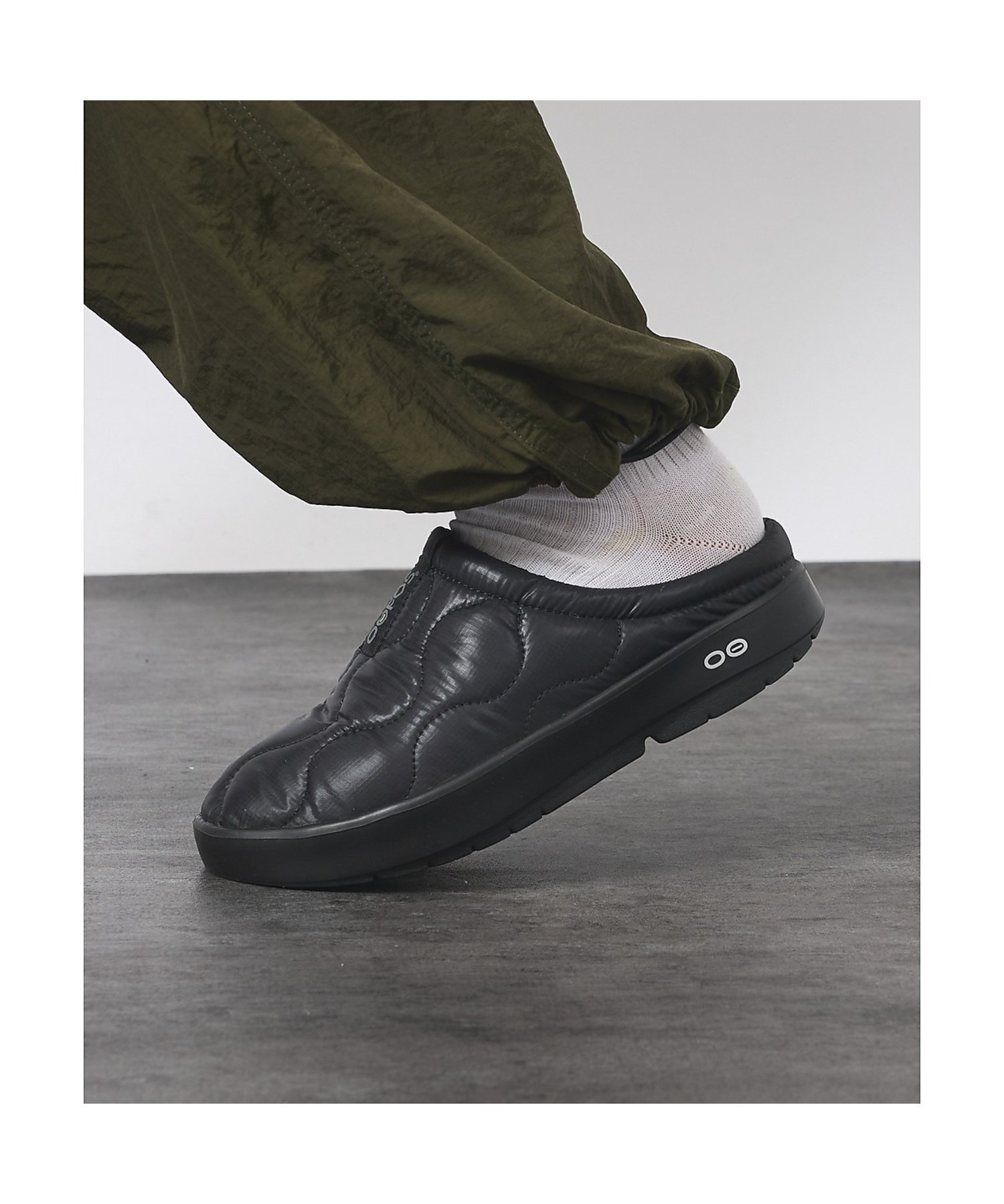 ABAHOUSE｜【OOFOS/ウーフォス】OOcOOzie Thermo Mule /サーモミュ