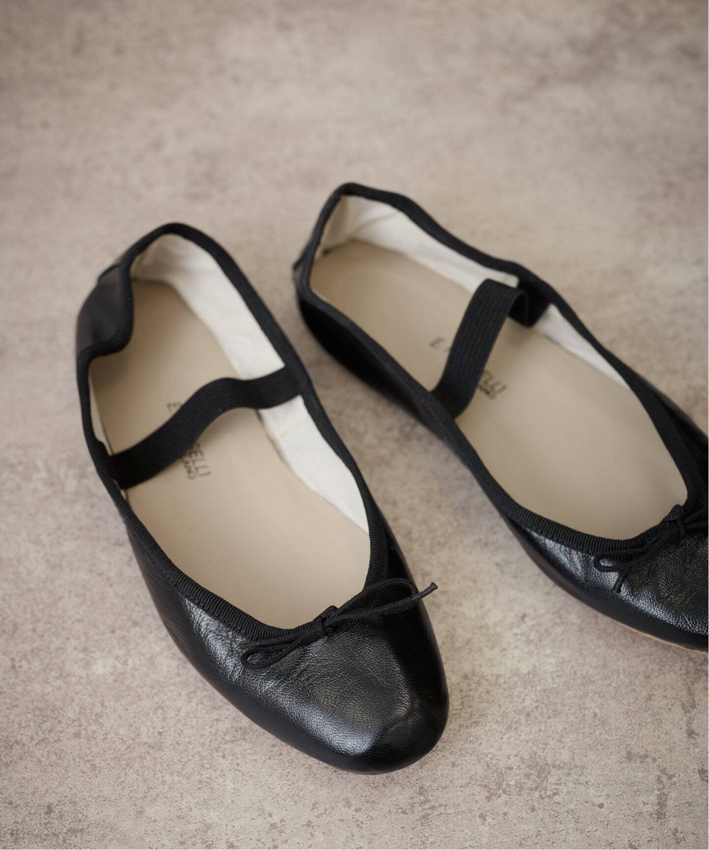 FRAMeWORK｜PORSELLI/ポルセリ 別注ゴムストラップバレエシューズ