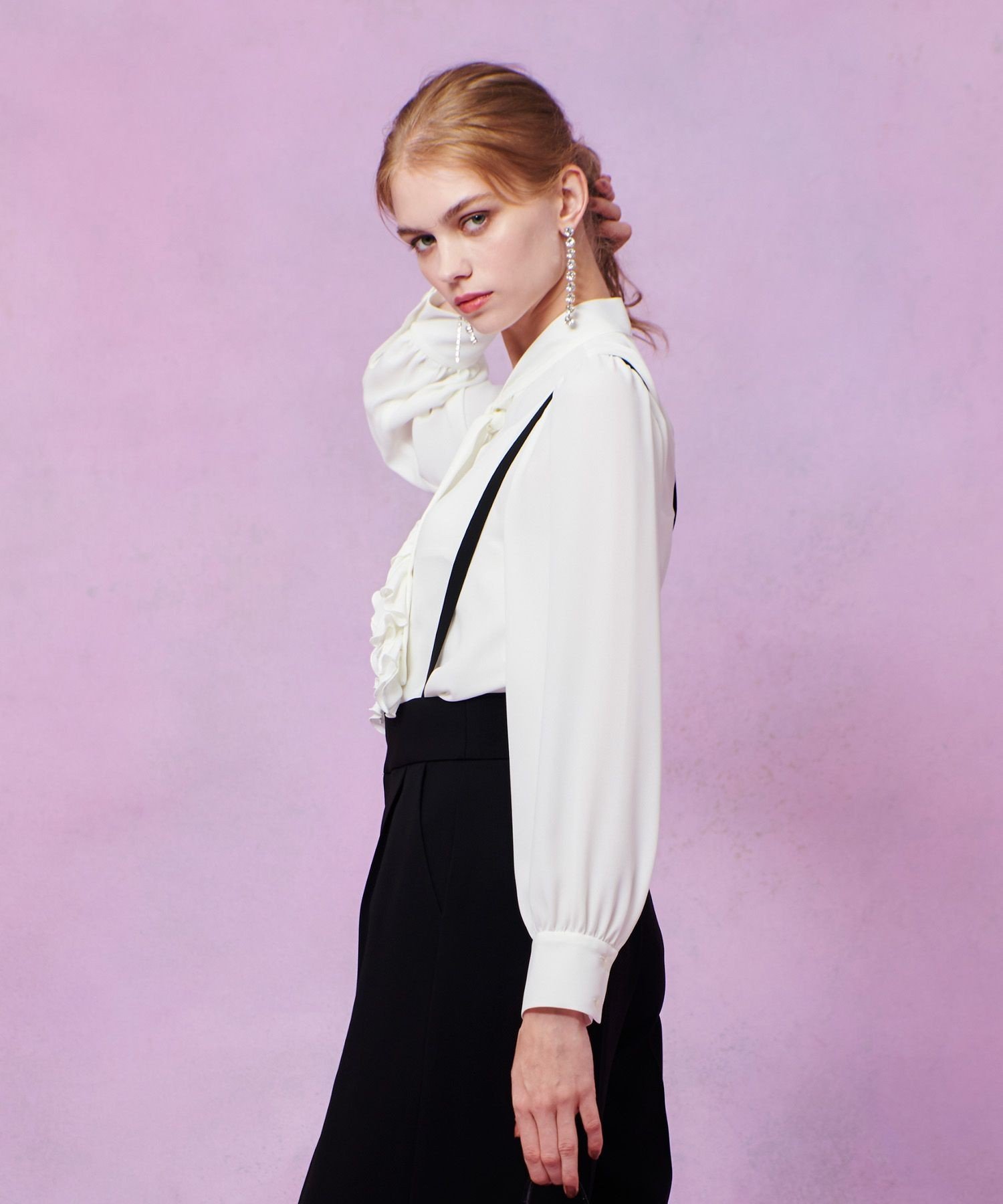 allureville｜【LOULOU WILLOUGHBY】ペタルフリルボウタイブラウス