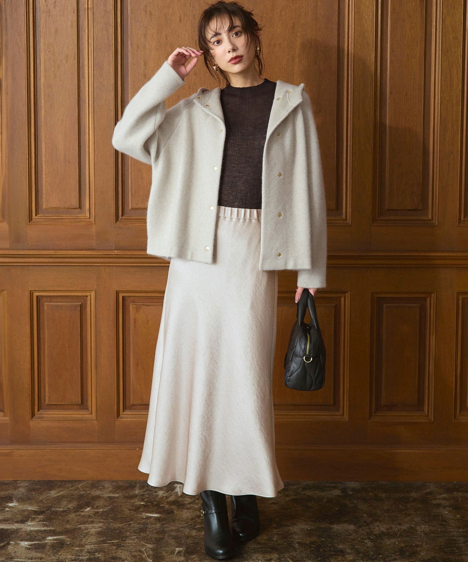 23区｜【VERY掲載】ラクーンブレンドダブルフェイス ニット フーディー