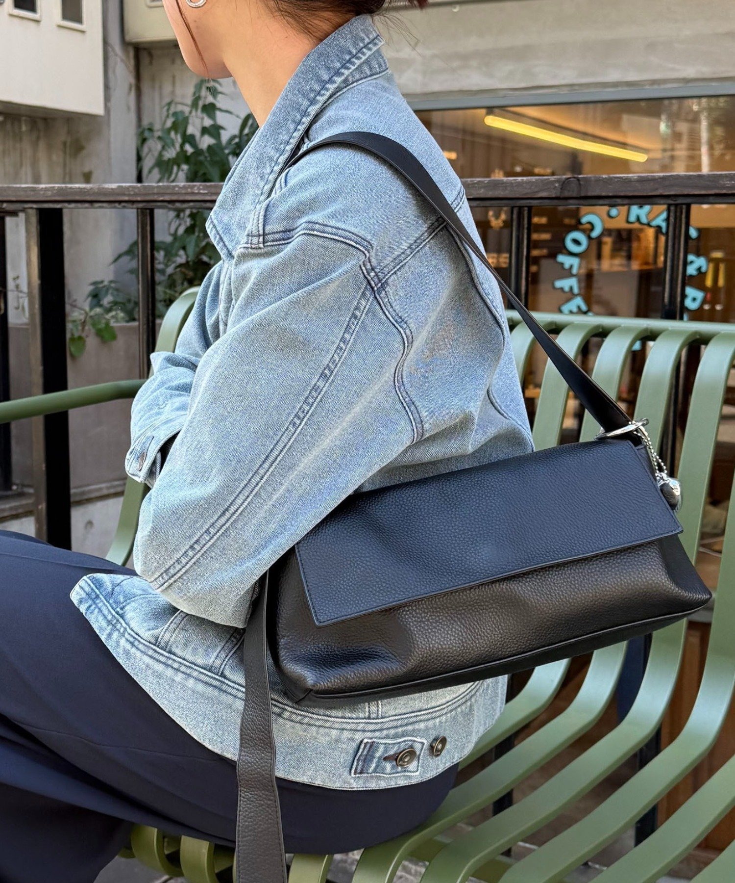 COLLAGE GALLARDAGALANTE｜【牛革/2WAY/500mlペットボトル収納可