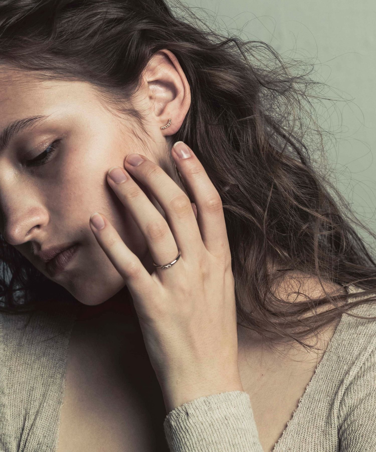 ete｜K18YG ピース ブラウンダイヤモンド アーチ ピアス | Rakuten