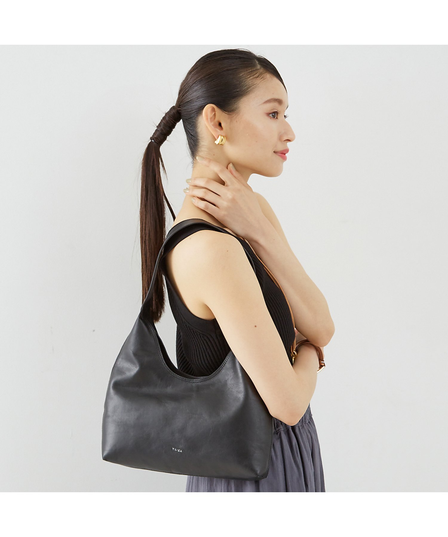 YArKA リアルレザーワンハンドルバッグ（wam3） レザーバッグ 本革 YArKA/ヤーカ】real leather round design one handle bag [wam3