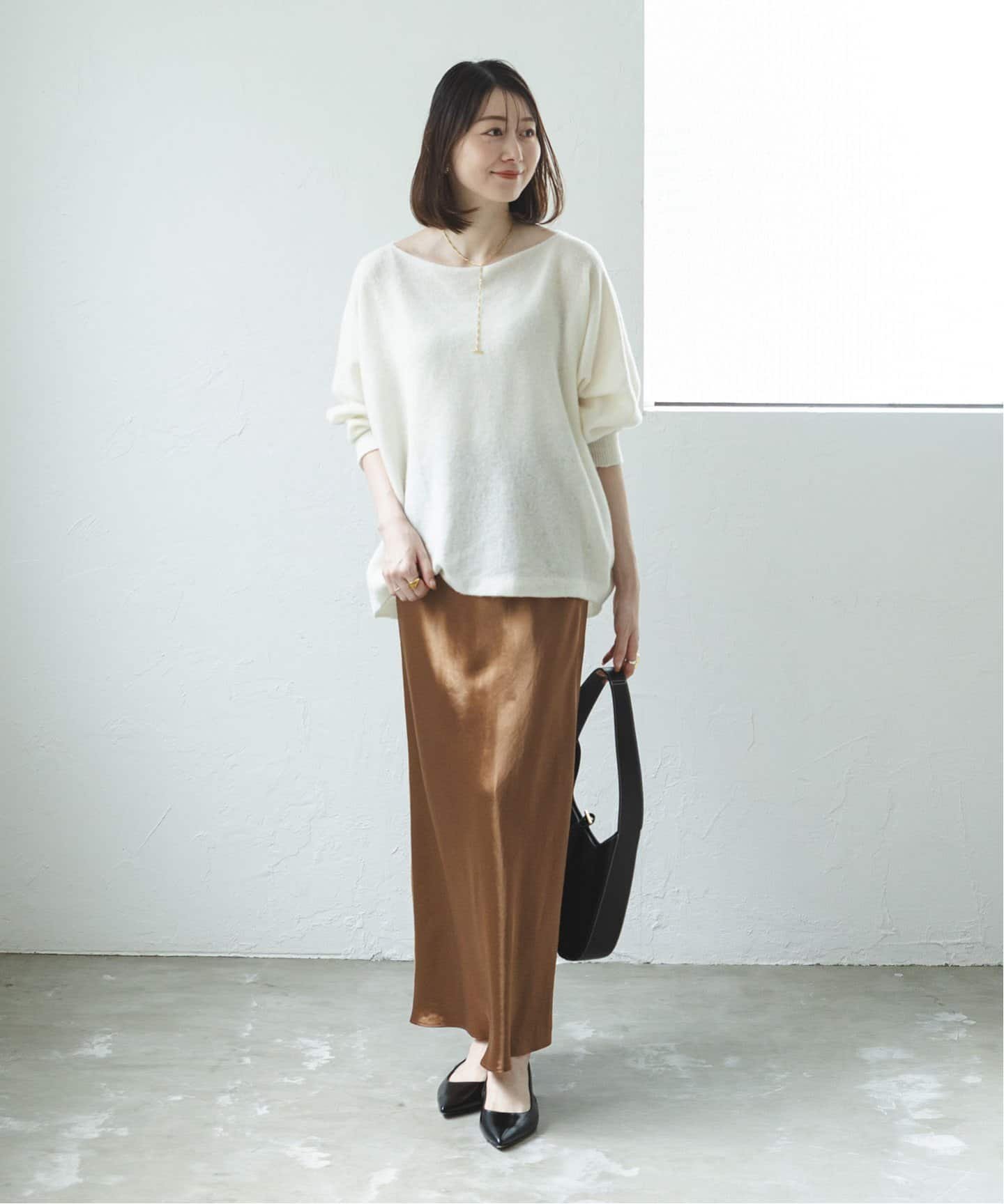 ブラウン 襟付きポロトップス+ナローAラインサテンスカート nairo SET