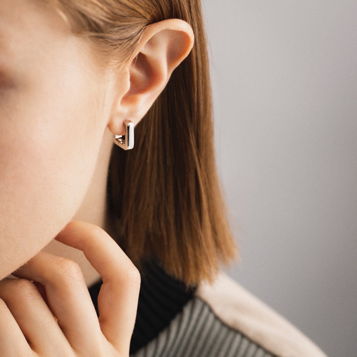 4℃｜【4°C HOMME+】 シルバー フープ ピアス/片耳用 | Rakuten Fashion