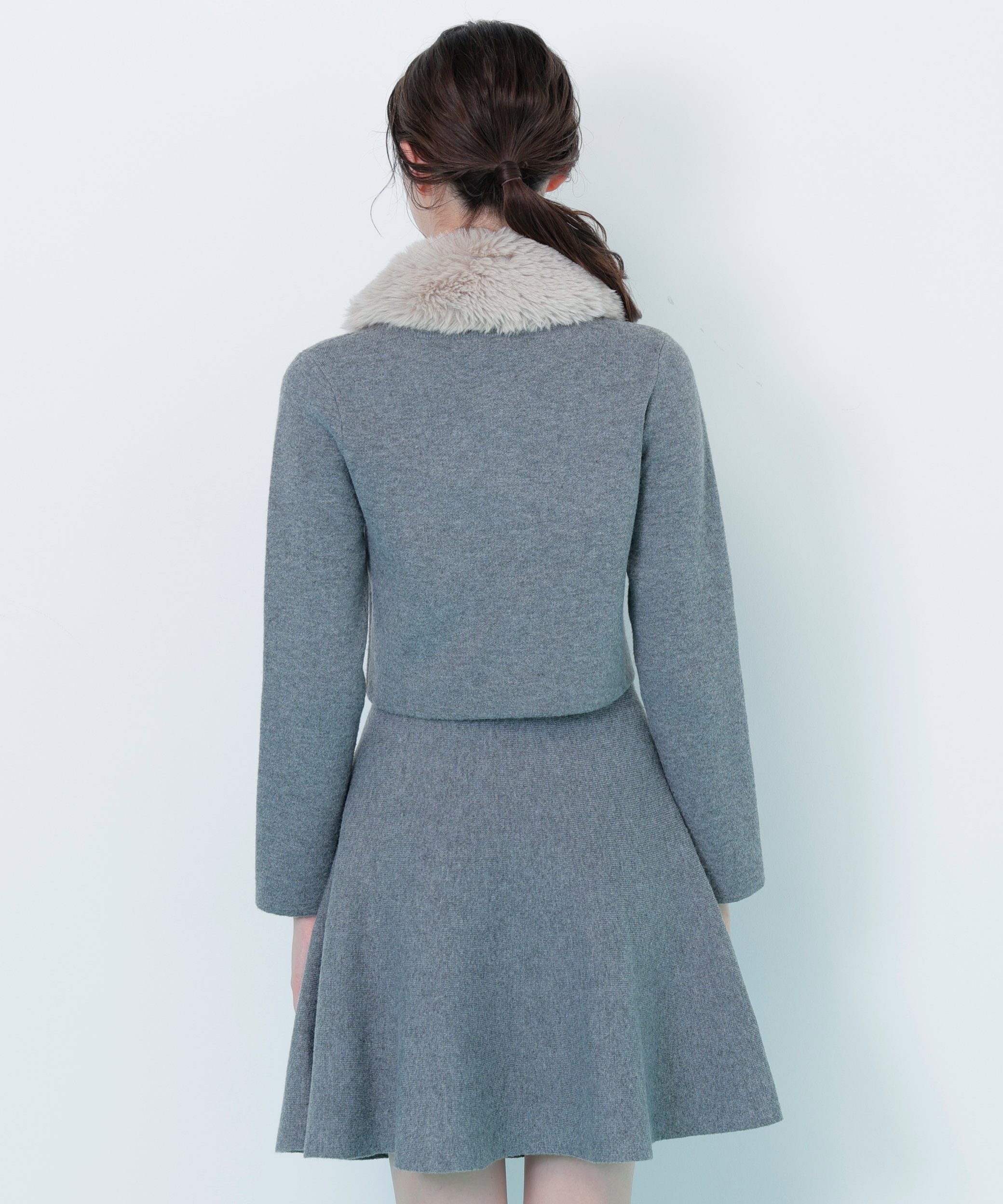 JILL by JILL STUART｜ファーティッペットニットセットアップ