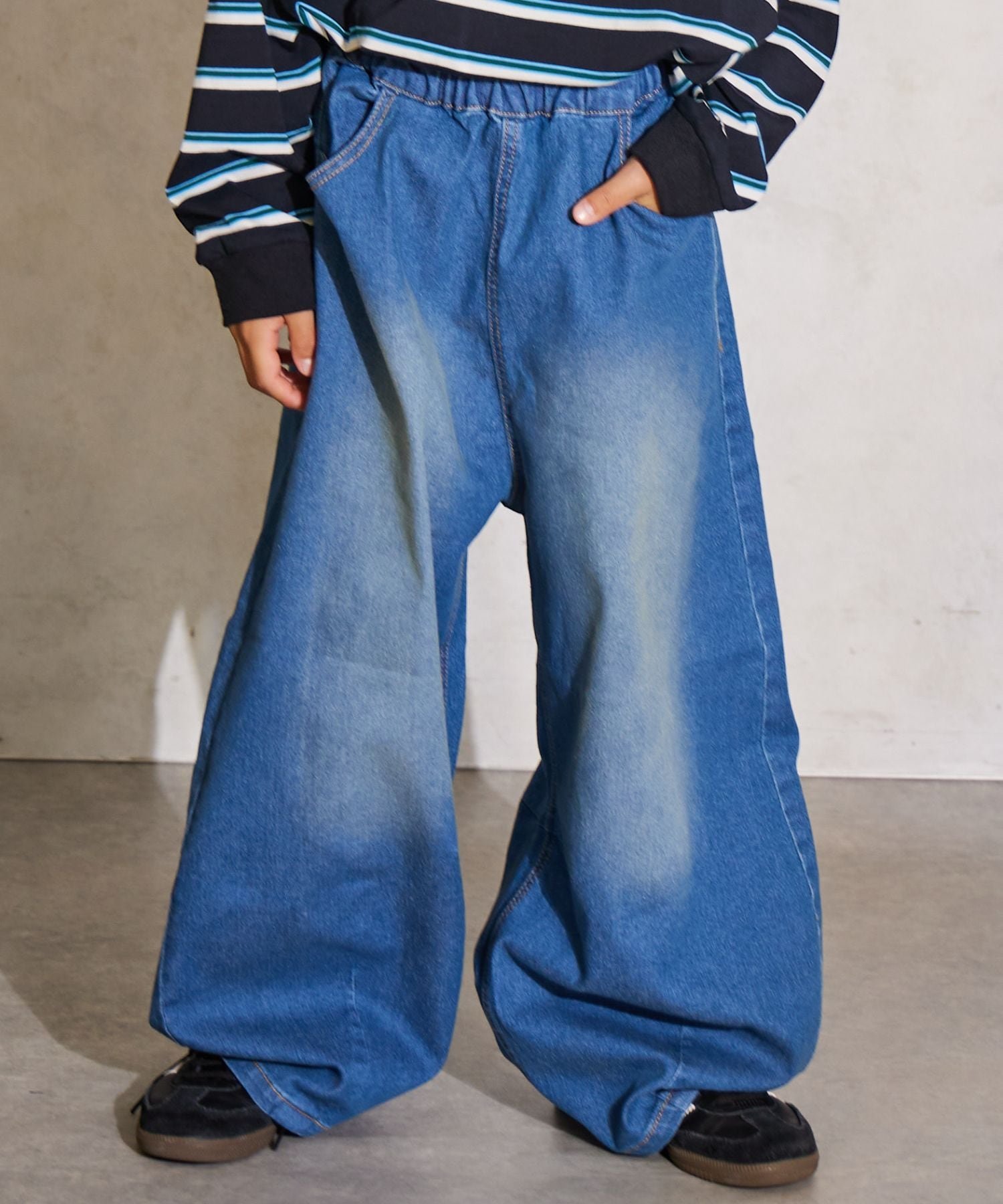 pairmanon｜【新色追加】カーブ デニム パンツ【PAIRMANON STREET