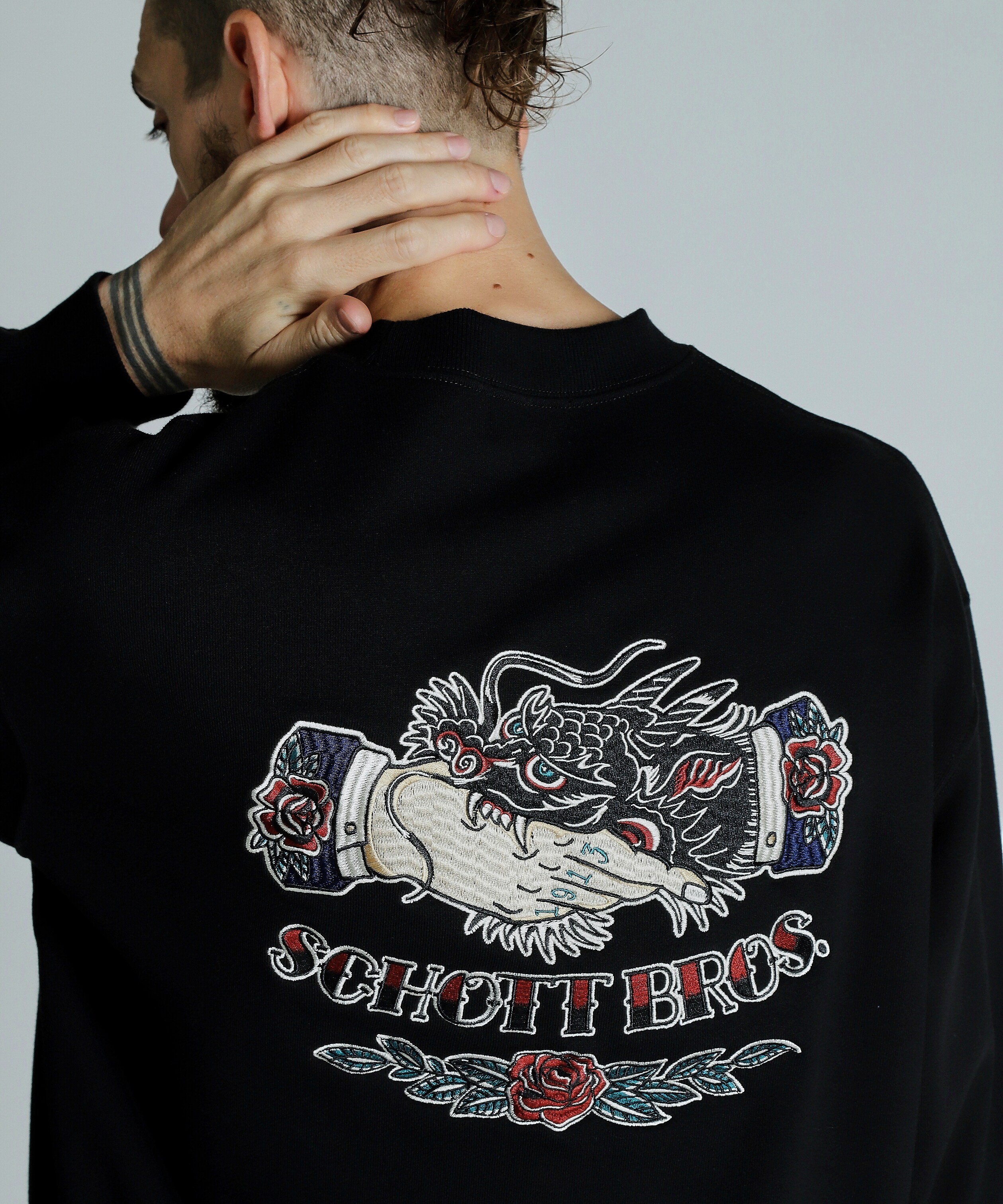 Schott｜CREW SWEAT SHAKE HAND DRAGON/クルースウェット シェイク