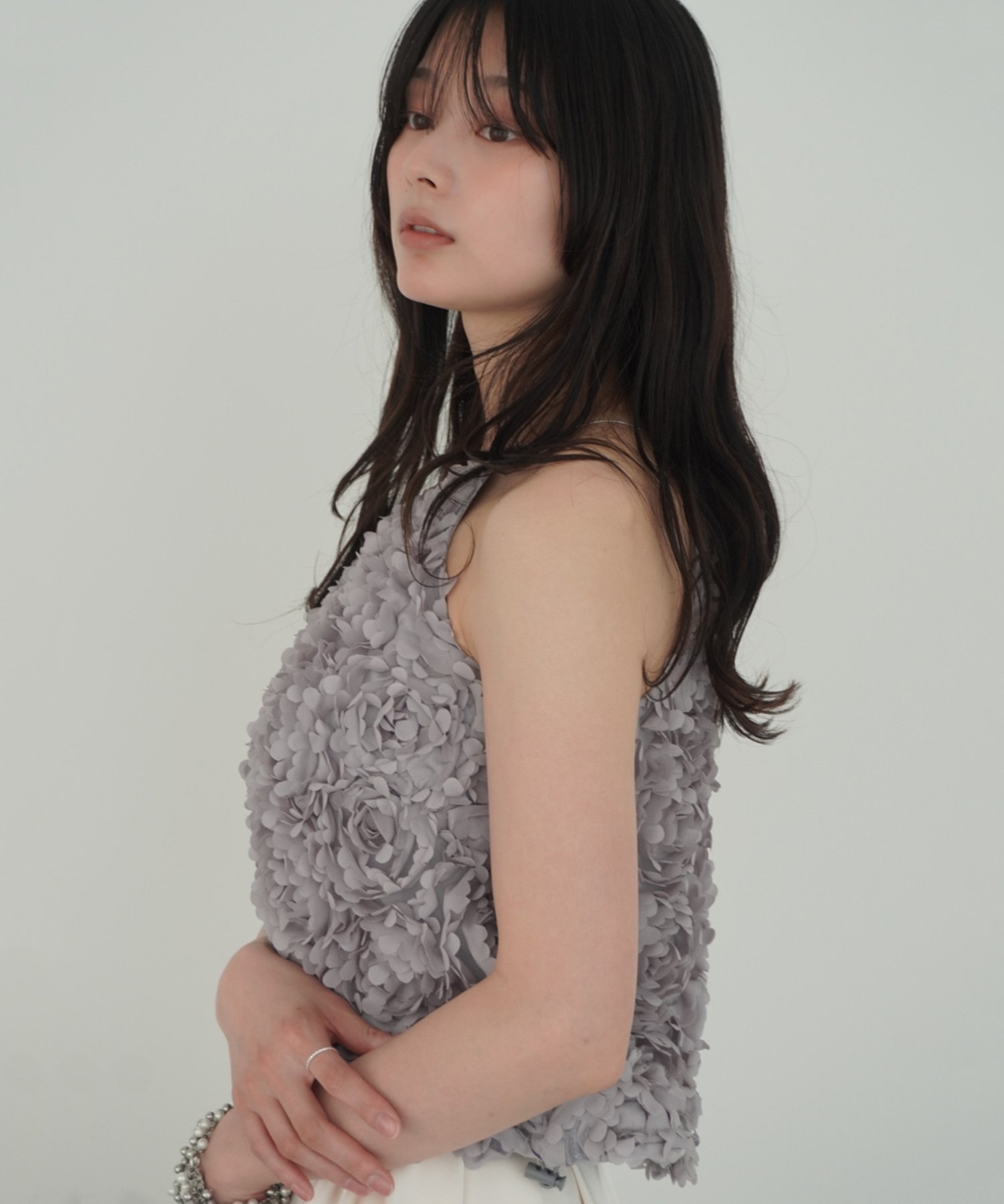 EIMY ISTOIRE｜ボリュームフラワーモチーフアメスリトップス | Rakuten