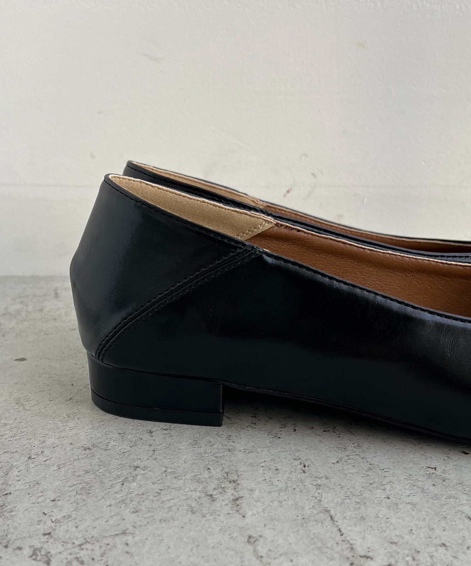 CAPRICIEUX LE'MAGE｜【大人の定番パンプス】スクエアステッチフラット