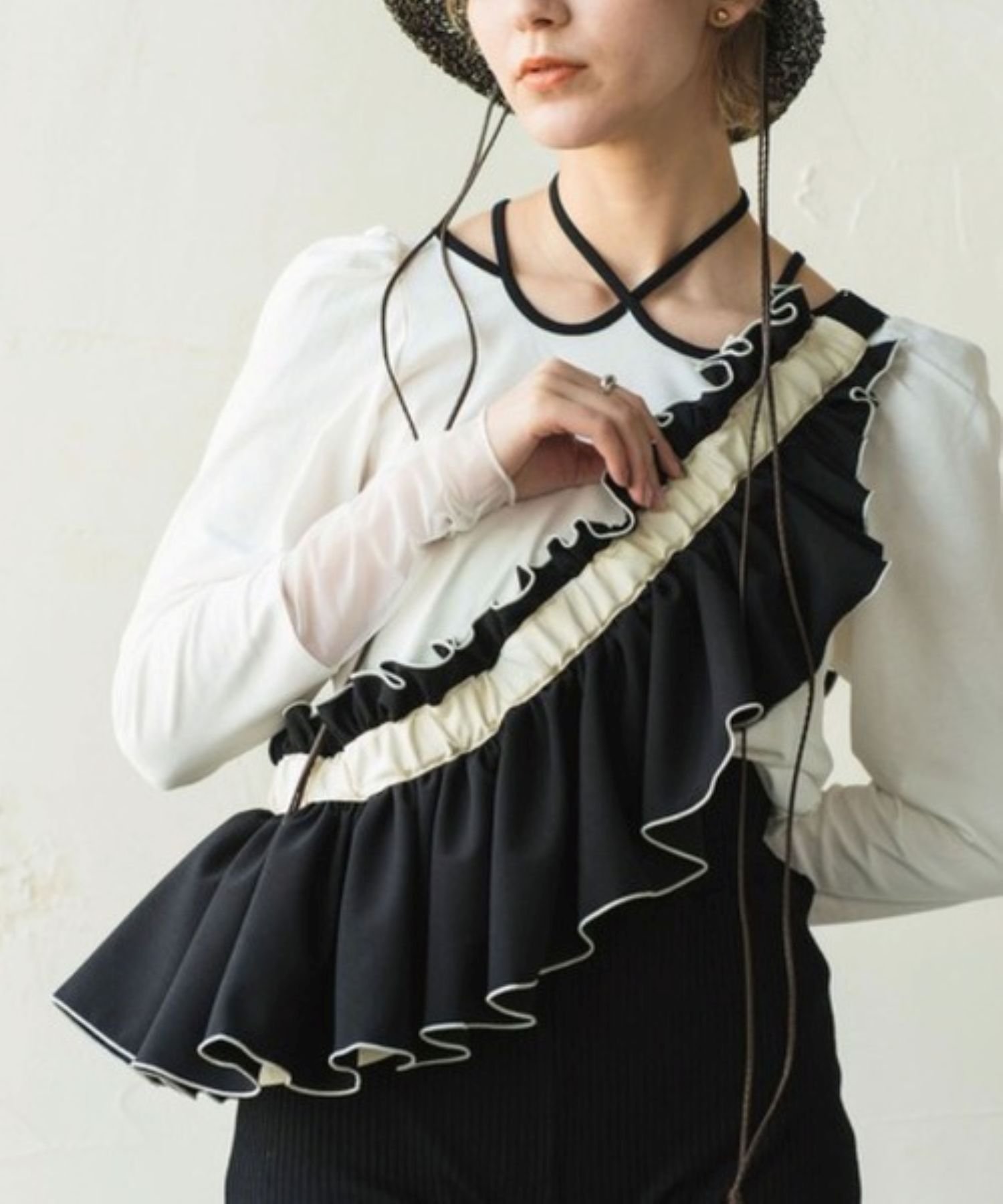 ORIENT MILLINERY｜DORA MELLOW【ドーラメロウ】フリルバッグ