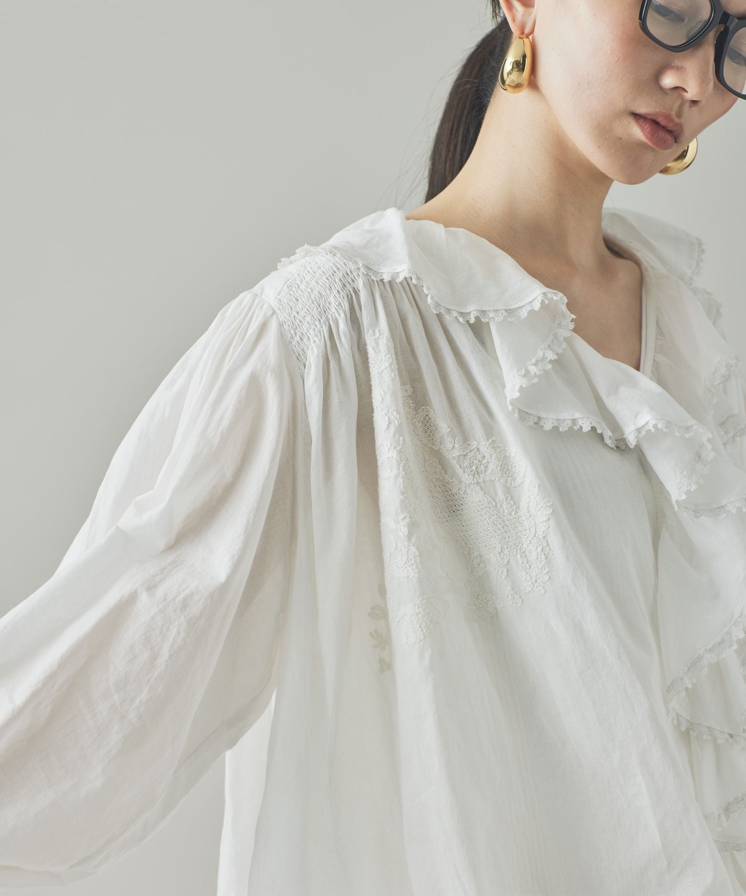 Curensology｜ラッフルレースブラウス | Rakuten Fashion(楽天