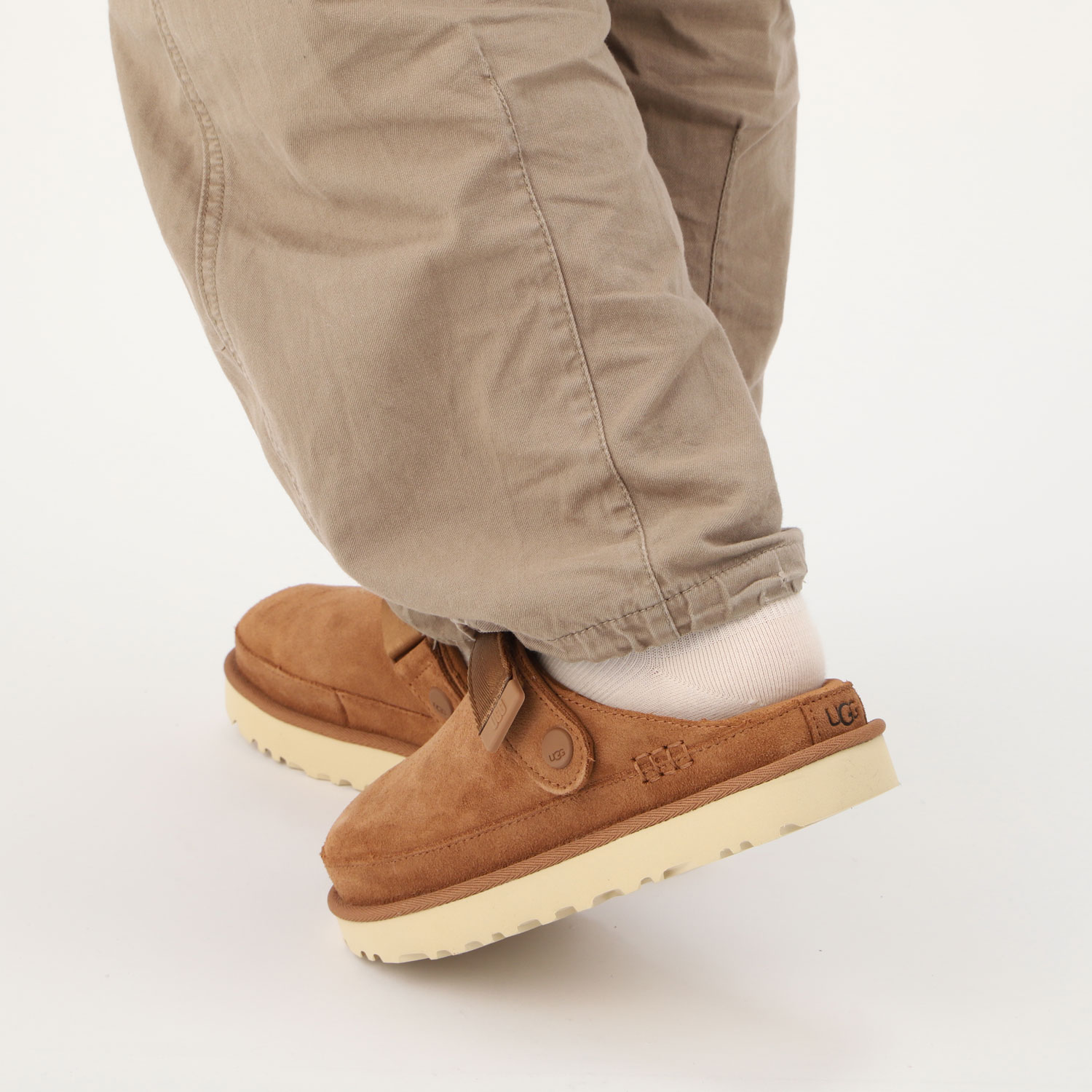 楽天市場】アグ UGG サンダル クロッグサンダル ゴールデンスター