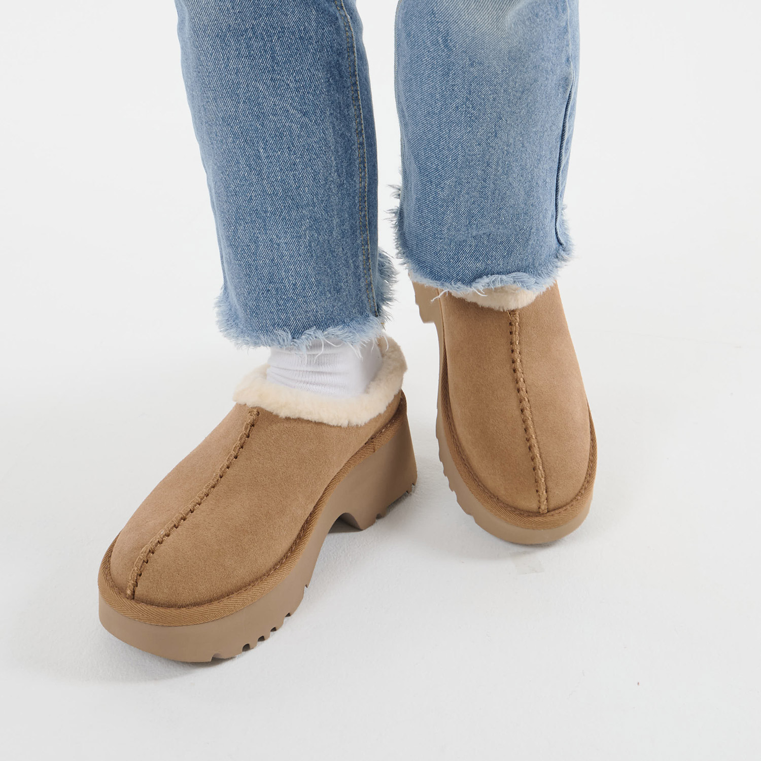 楽天市場】アグ UGG サンダル クロッグ ニュー ハイツ コージー