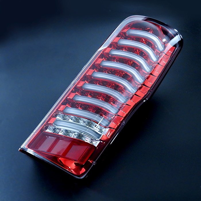 ま*る様 NV350 E26 初期型用 LEDクリアテールランプ （キャラバン） ま