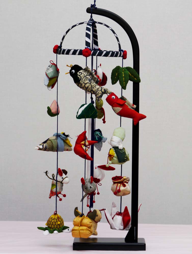 五月人形 吊るし飾り」の人気商品一覧 | 安い商品を通販サイトから探す