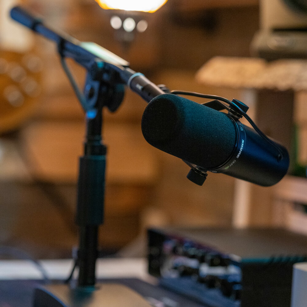 楽天市場】Shure by Gator 卓上マイクスタンド ブームタイプ 角型