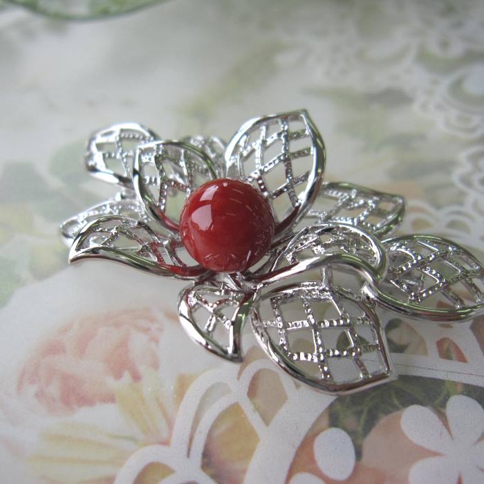 楽天市場】日本 高知産血赤珊瑚 ブローチ ペンダント兼用 8.8ミリ 花