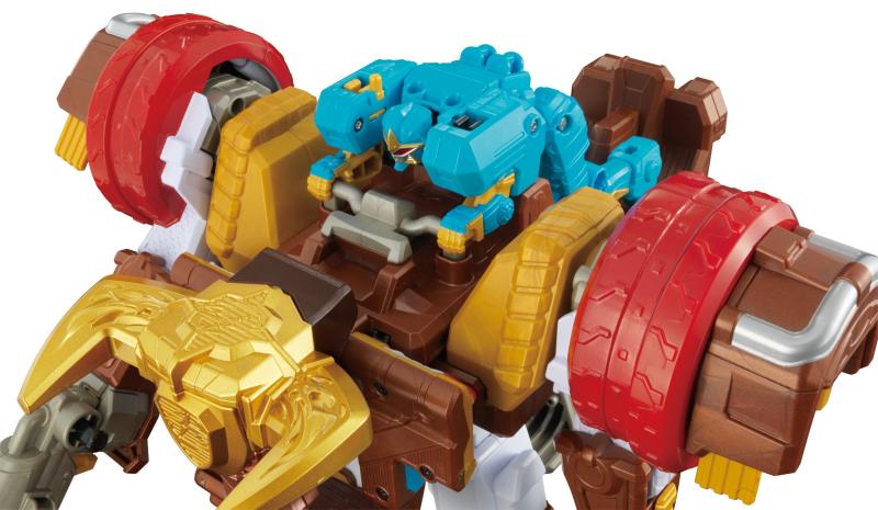 楽天市場】手裏剣戦隊ニンニンジャー シュリケン合体 DXバイソンキング