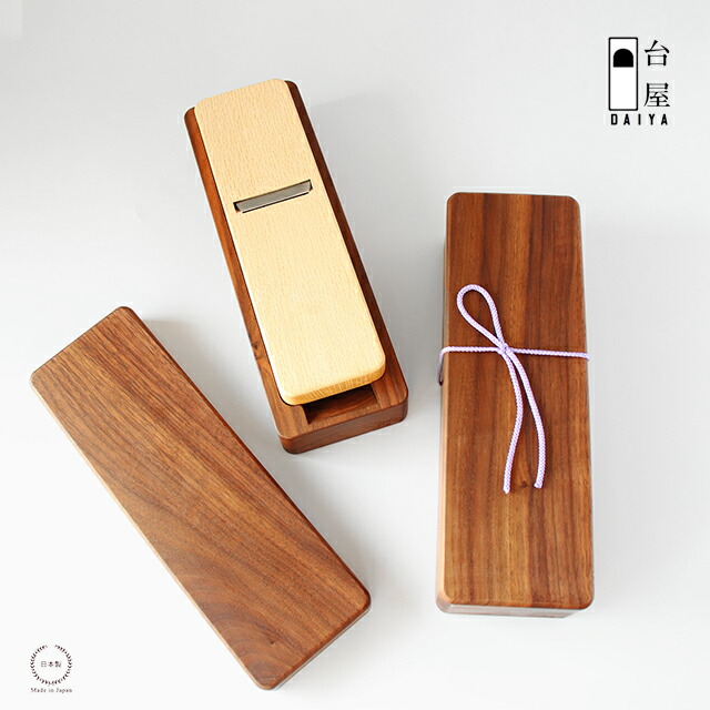 楽天市場】台屋 鰹節削り器 別注青紙 × ウォルナット 藤【 鰹節 削り器