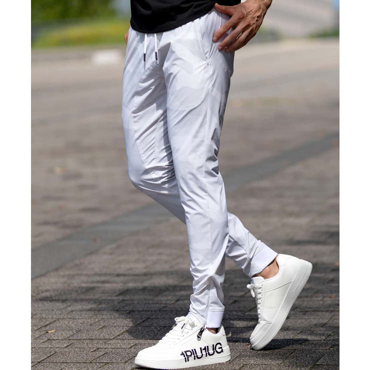 楽天市場】SHIFFON 1PIU1UGUALE3 RELAX ウノピゥウノウグァーレトレ