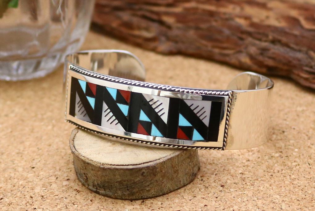 楽天市場】インディアンジュエリー ズニ族 Leander & Lisa Othole