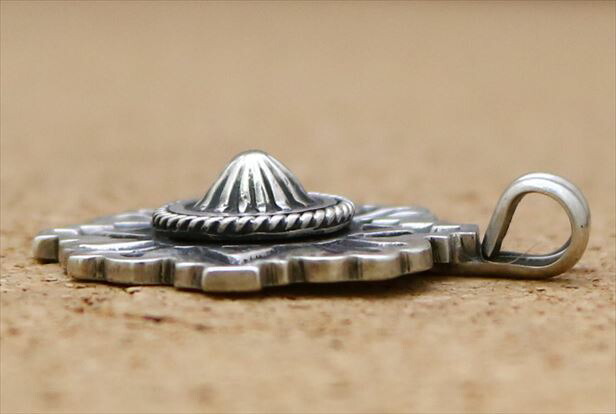 新品 インディアンジュエリー 故ゲイリーリーブス ペンダントトップ 故