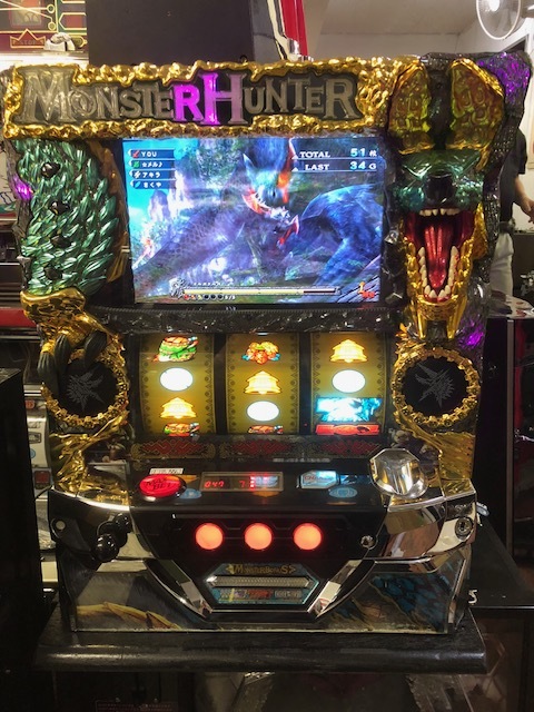 楽天市場】《家庭用パチスロ》卓上サイズ モンスターハンター月下雷鳴