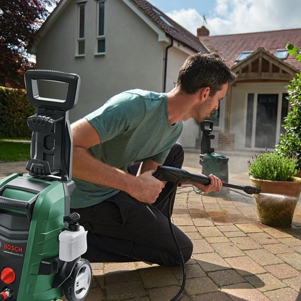 楽天市場】ボッシュ高圧洗浄機UA125 延長高圧ホース&ブラシ付水しぶき