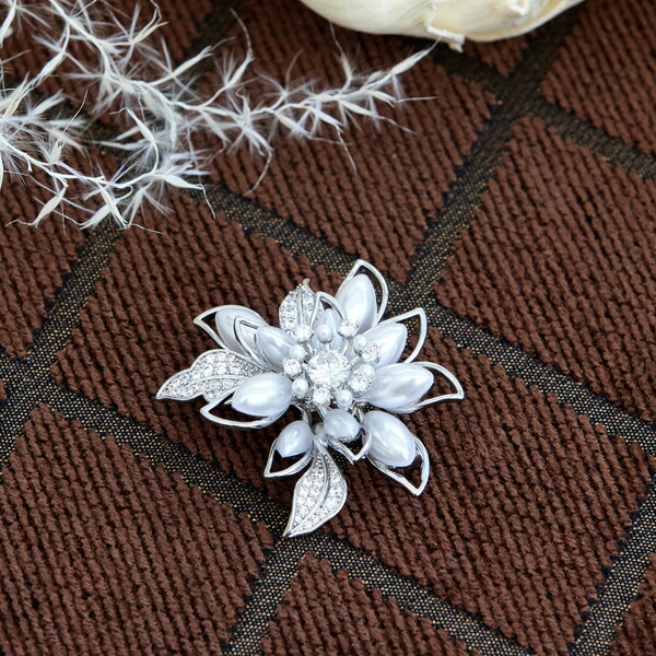楽天市場】フラワーコサーシ?ュフ?ローチ レディース アクセサリー