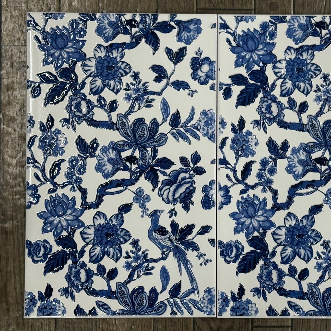 楽天市場】絵タイル ブルーバード 薔薇 400x250x9ミリ 陶器 タイル