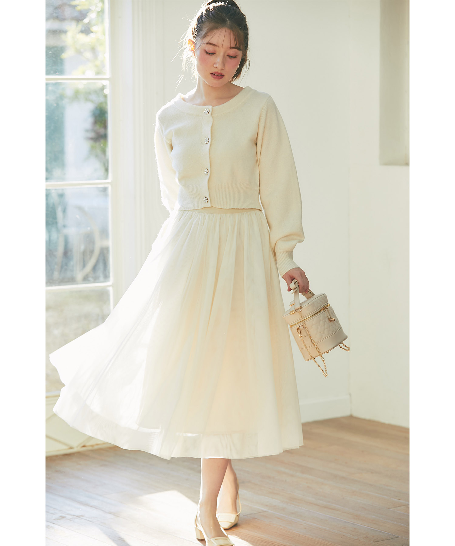 楽天市場】フラワー釦ショート丈ニットカーディガン×チュールフレア