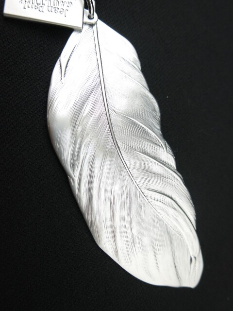 楽天市場】Jean Paul GAULTIER / フェザーキーホルダー ジャンポール