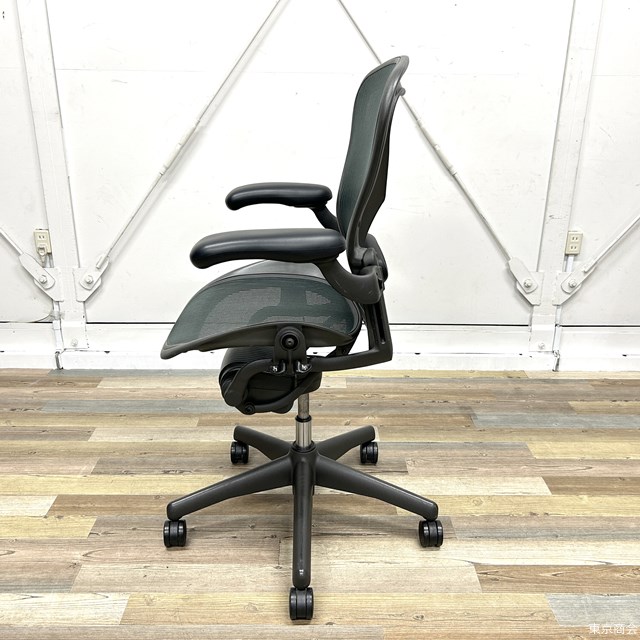 楽天市場】【送料無料!!】Herman Miller ハーマンミラー アーロン