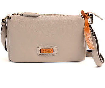 楽天市場】【ノベルティ付】Dakota ダコタ キャパ ショルダーバッグ