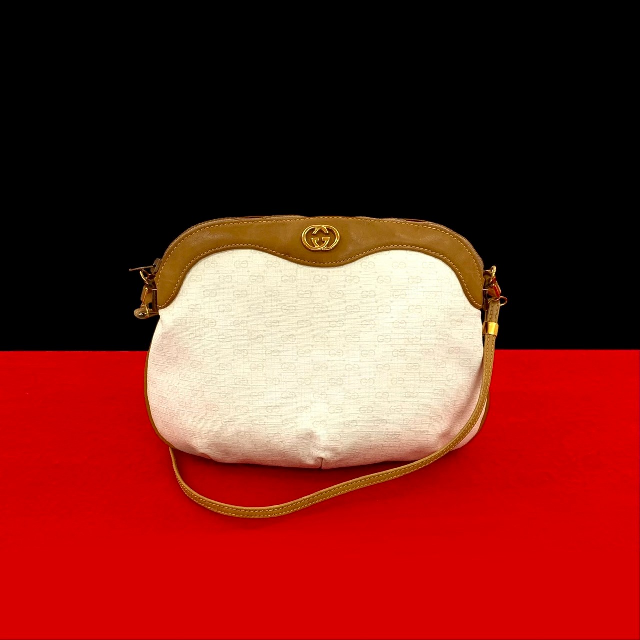 グッチ(GUCCI) 中古 ポシェット ショルダーバッグ | 通販・人気