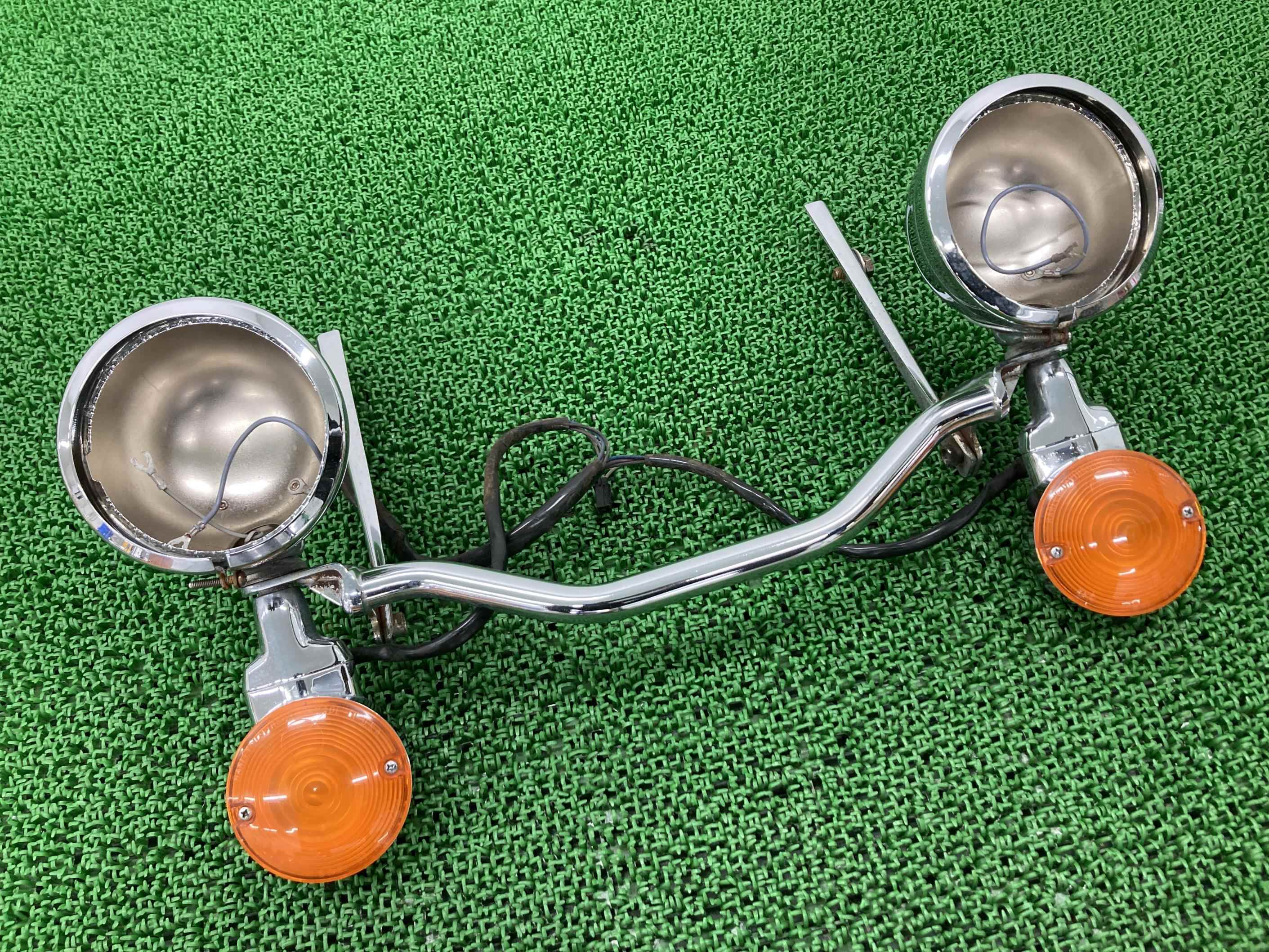 楽天市場】FLSTC1340フォグランプステーハーレー純正バイク部品