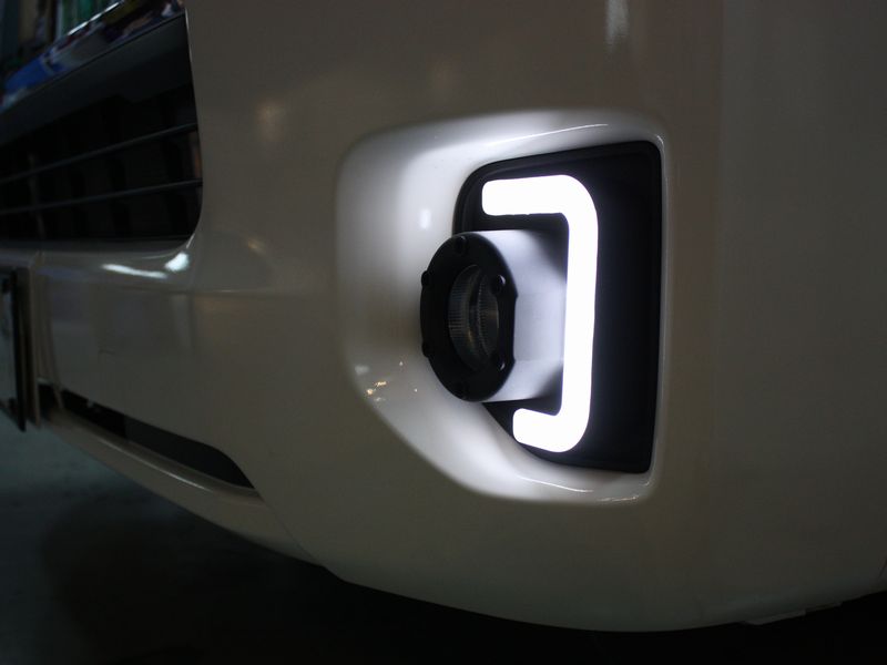 楽天市場】ハイエース 200系 4型 LEDBAR デイライト フォグランプ LED