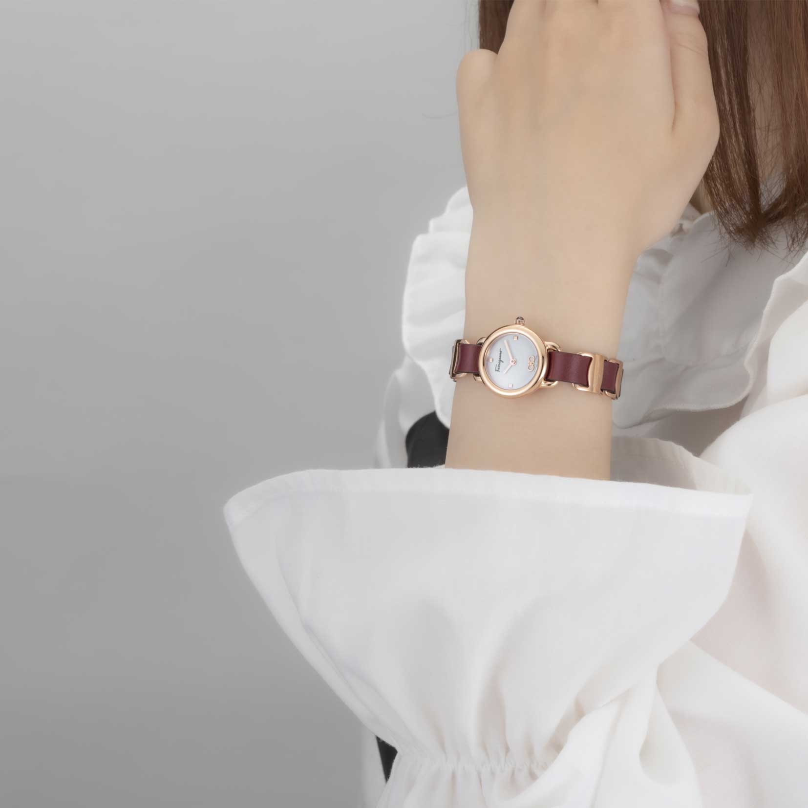 楽天市場】フェラガモ Ferragamo レディース 時計 VARINA バリナ