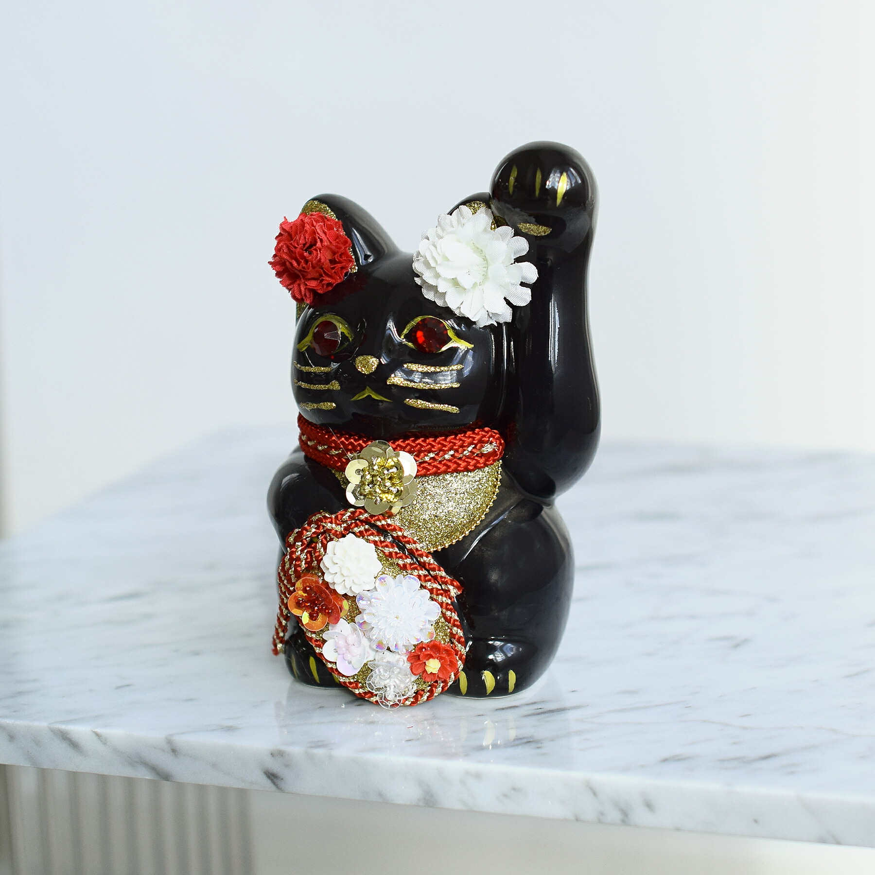 楽天市場】【20％OFF】【ニコアンティーク×ご縁猫 招き猫 牡丹（ぼたん