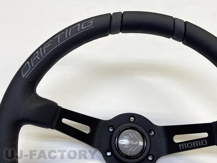 楽天市場】【新発売！正規品/即納】MOMO ステアリング DRIFTING（ド