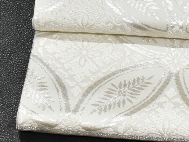 楽天市場】七宝柄 西陣織 白寿苑謹製 西陣袋帯 アイボリー地 白系 銀系