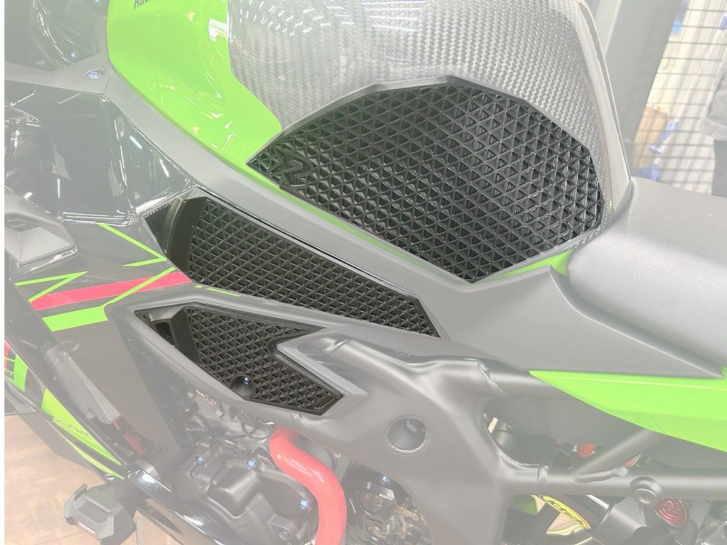 楽天市場】R2 SpeedTek アールツースピードテック TP タンクパッド